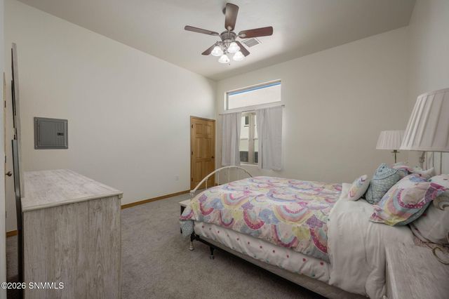 2268 Sedona Hills Parkway, Las Cruces, NM 88011