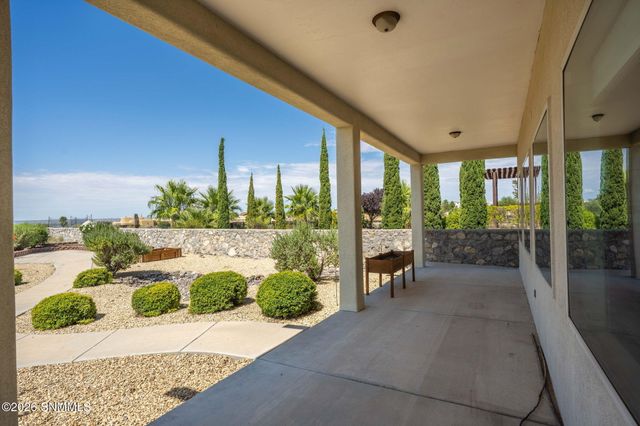 2268 Sedona Hills Parkway, Las Cruces, NM 88011