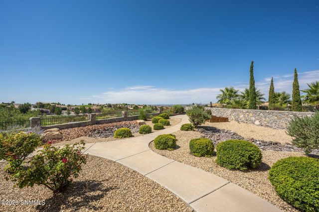 2268 Sedona Hills Parkway, Las Cruces, NM 88011