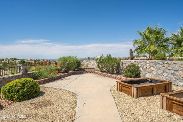 2268 Sedona Hills Parkway, Las Cruces, NM 88011