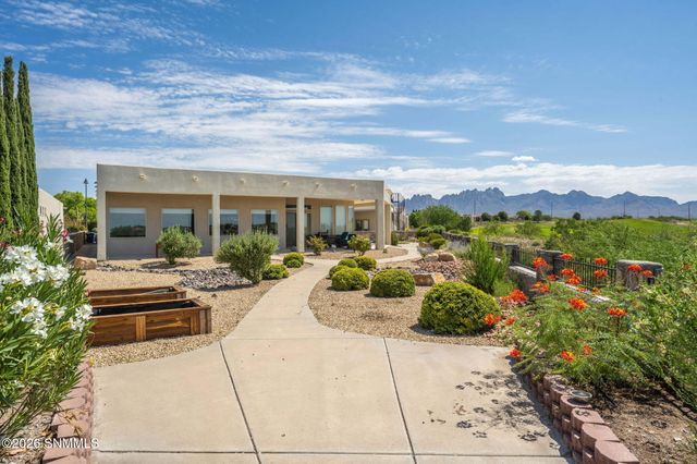 2268 Sedona Hills Parkway, Las Cruces, NM 88011