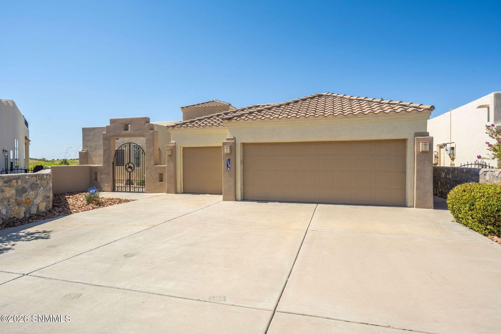 2268 Sedona Hills Parkway, Las Cruces, NM 88011