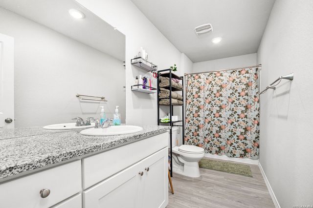 10027 Braun Cloud, San Antonio, TX 78254