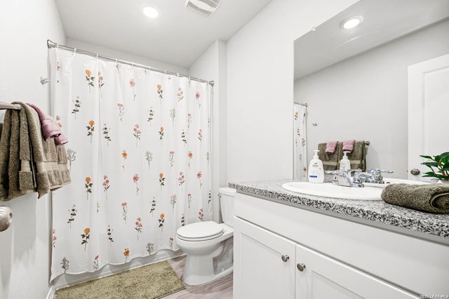 10027 Braun Cloud, San Antonio, TX 78254