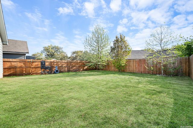 10027 Braun Cloud, San Antonio, TX 78254