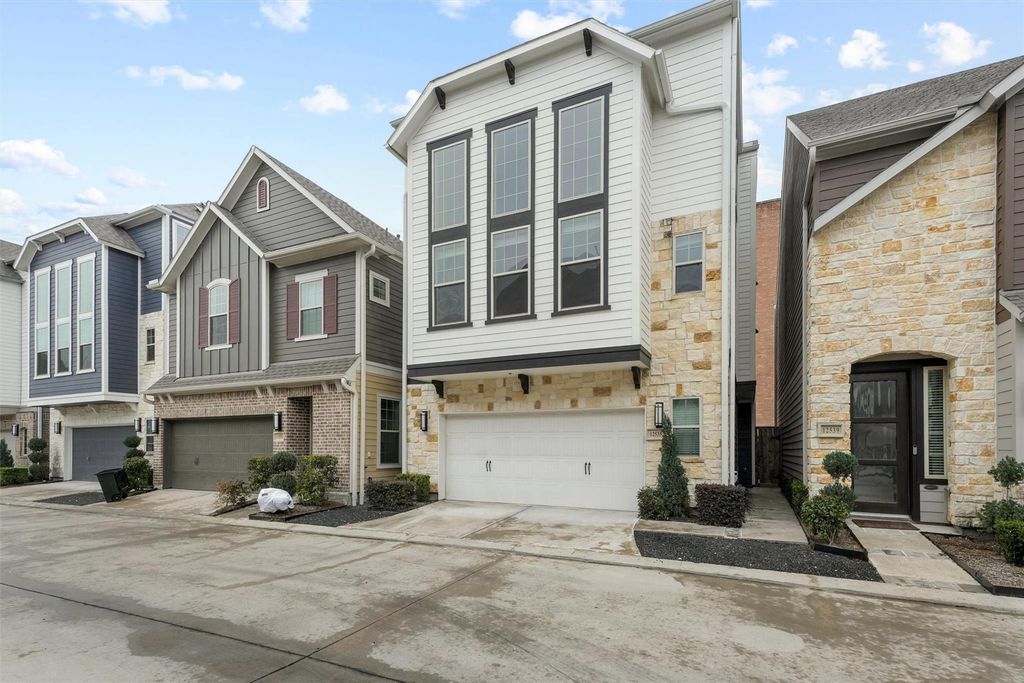 12535 Holly Blue Lane, Houston, TX 77077