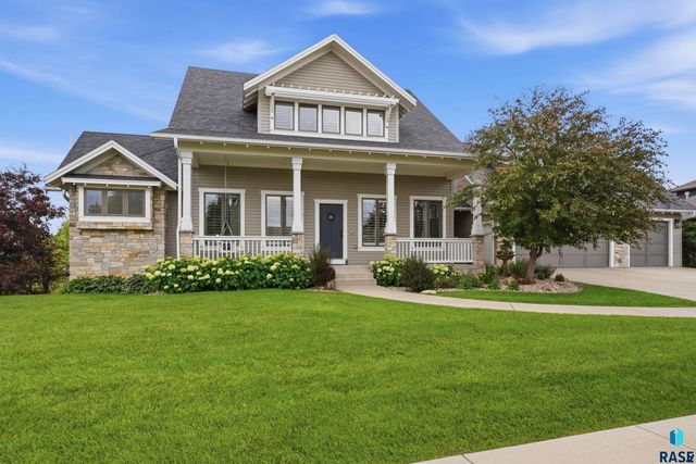 405 E Piping Rock Ln Lane, Sioux Falls, SD 57108