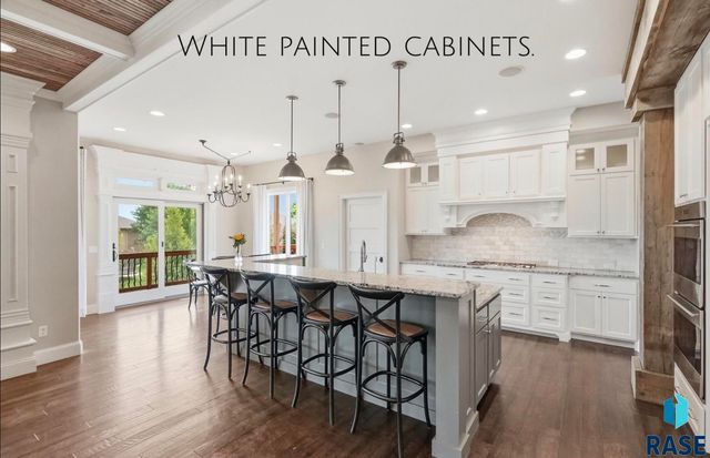 405 E Piping Rock Ln Lane, Sioux Falls, SD 57108
