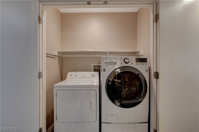 6630 Caporetto Lane 103, North Las Vegas, NV 89084