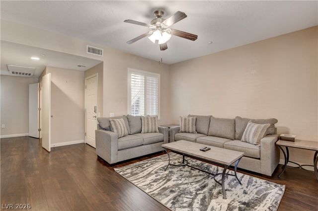 6630 Caporetto Lane 103, North Las Vegas, NV 89084