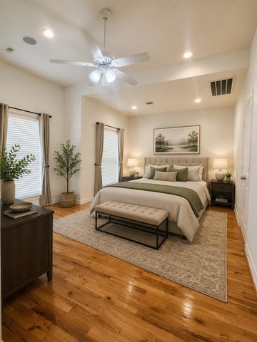 3846 Center Street, Houston, TX 77007
