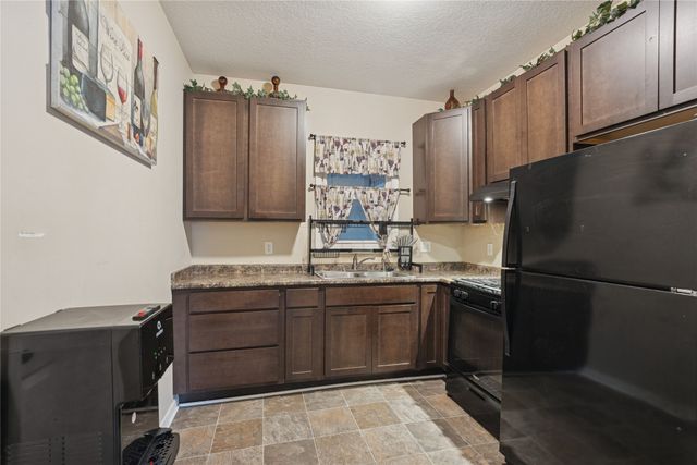 3403 Dubuque Avenue, Des Moines, IA 50317