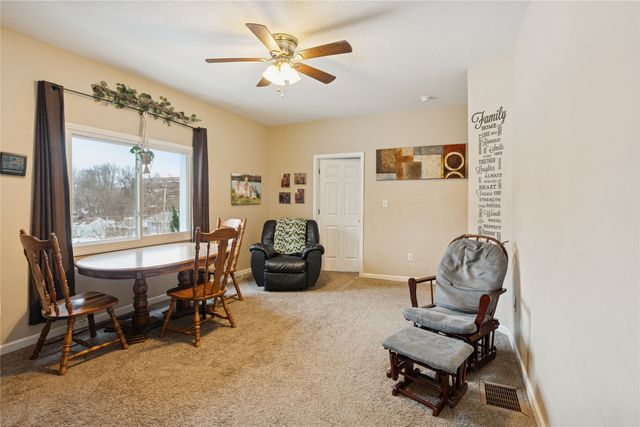 3403 Dubuque Avenue, Des Moines, IA 50317