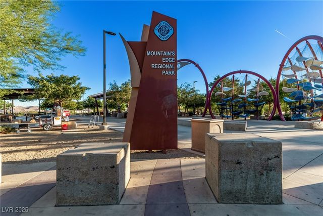 7457 Mezzanine View Avenue, Las Vegas, NV 89178