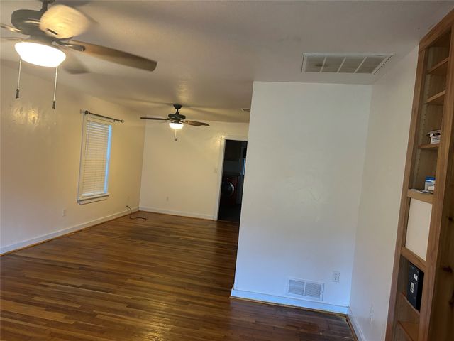 10710 US Highway 80, Terrell, TX 75161