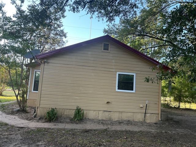 10710 US Highway 80, Terrell, TX 75161