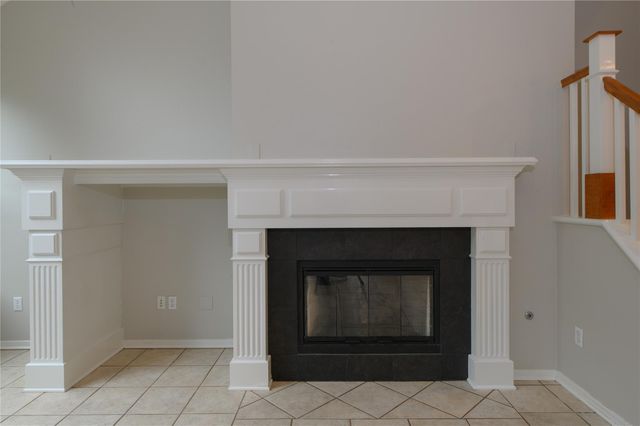 58 S Plum Crest Circle, Spring, TX 77382