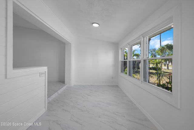 2230 Sunset Avenue, Indialantic, FL 32903