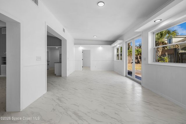 2230 Sunset Avenue, Indialantic, FL 32903