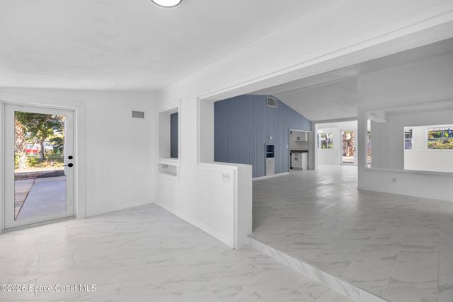 2230 Sunset Avenue, Indialantic, FL 32903