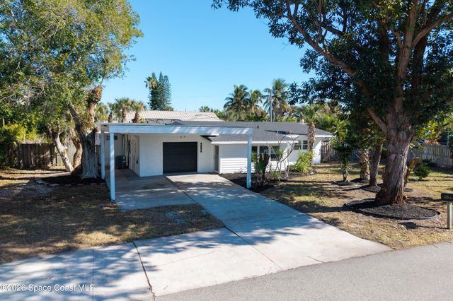 2230 Sunset Avenue, Indialantic, FL 32903