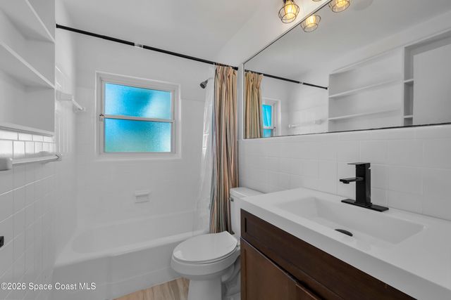 2230 Sunset Avenue, Indialantic, FL 32903