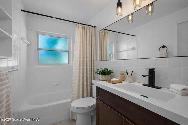 2230 Sunset Avenue, Indialantic, FL 32903