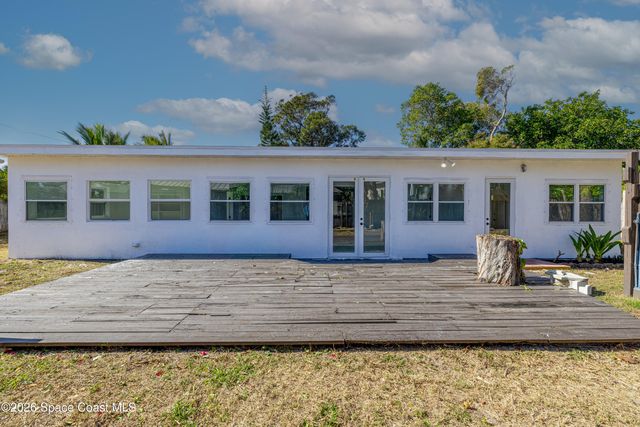 2230 Sunset Avenue, Indialantic, FL 32903