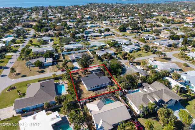 2230 Sunset Avenue, Indialantic, FL 32903
