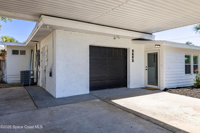 2230 Sunset Avenue, Indialantic, FL 32903