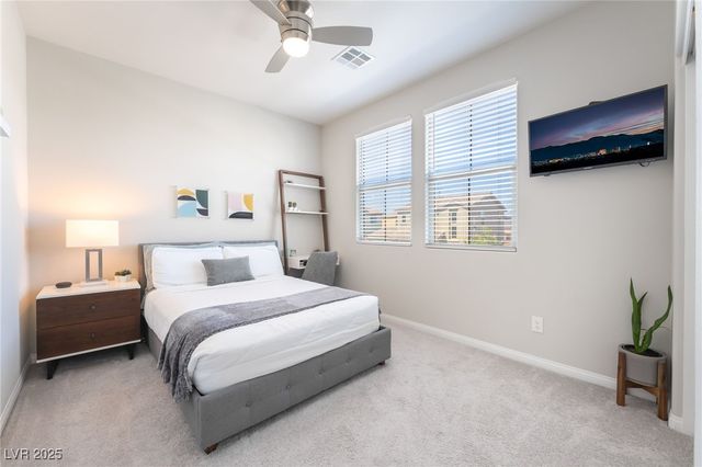 10281 Lodge Pine Avenue, Las Vegas, NV 89166