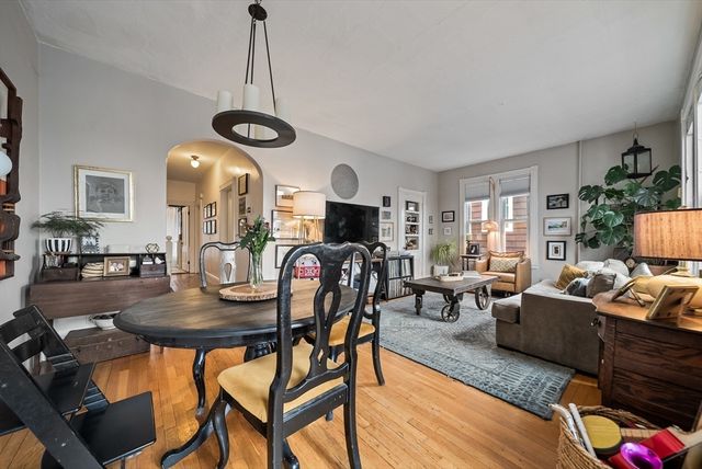 37 John St 2, Chelsea, MA 02150