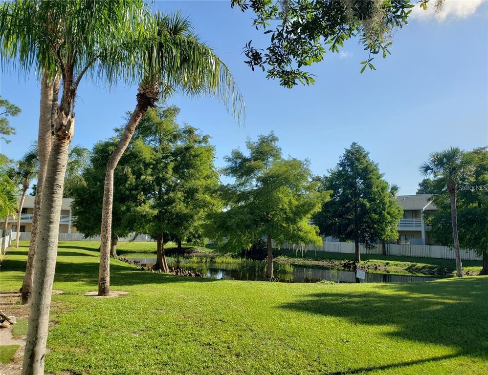 Image 25 of property listing at 22630 GAGE LOOP 10, Land O Lakes, FL 34639