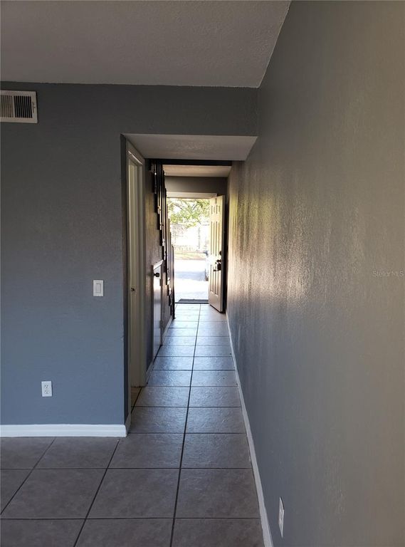 Image 8 of property listing at 22630 GAGE LOOP 10, Land O Lakes, FL 34639