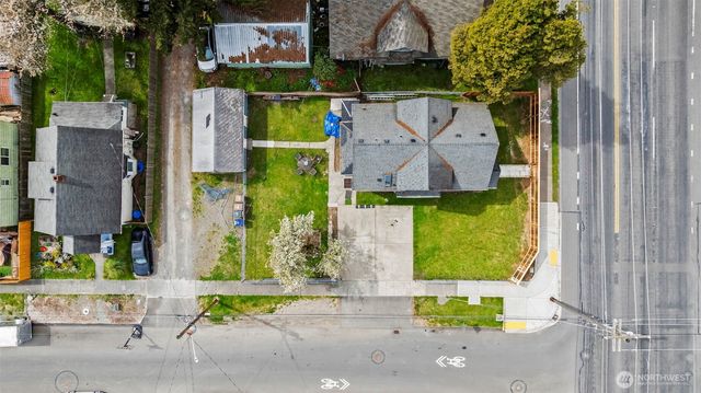 2204 S 12th Street, Tacoma, WA 98405