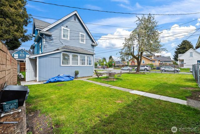 2204 S 12th Street, Tacoma, WA 98405