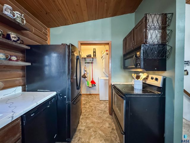 6209 N Western Ave Avenue, Sioux Falls, SD 57107