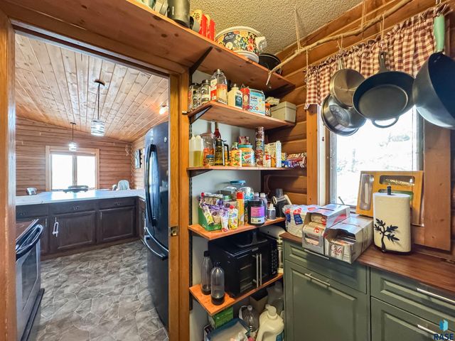 6209 N Western Ave Avenue, Sioux Falls, SD 57107