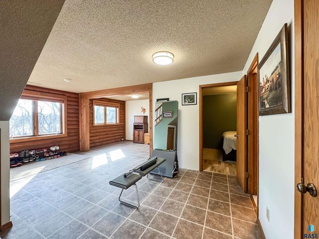 6209 N Western Ave Avenue, Sioux Falls, SD 57107