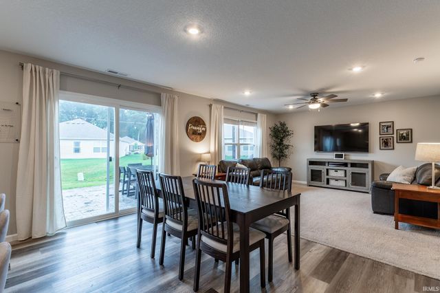 14341 Kidd Creek Crossover, Fort Wayne, IN 46845