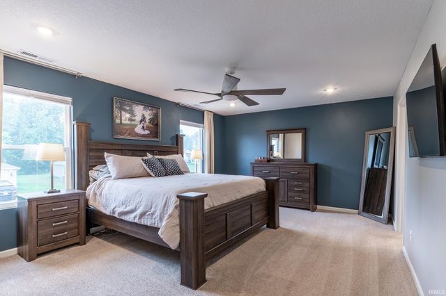 14341 Kidd Creek Crossover, Fort Wayne, IN 46845