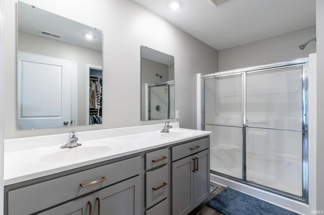 14341 Kidd Creek Crossover, Fort Wayne, IN 46845