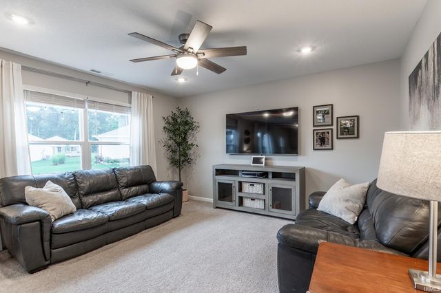 14341 Kidd Creek Crossover, Fort Wayne, IN 46845