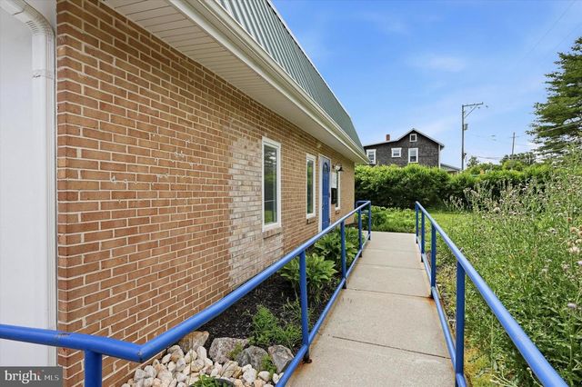103 GARRIS RD, Downingtown, PA 19335