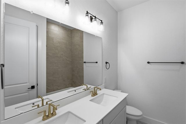 810 Valley Ridge Road, Van Alstyne, TX 75495