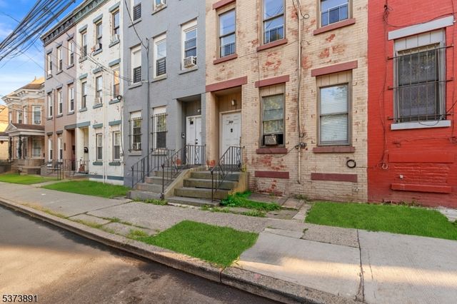 348 Sussex Ave, Newark City, NJ 07107