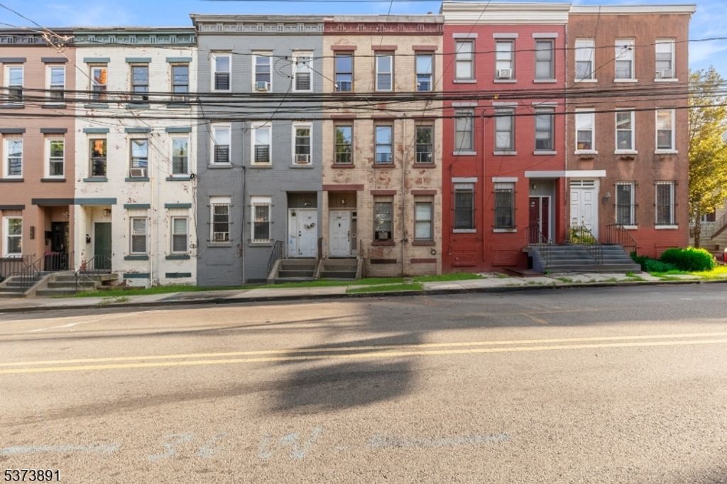 348 Sussex Ave, Newark City, NJ 07107