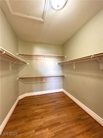 271 Tayman Park Avenue, Las Vegas, NV 89148