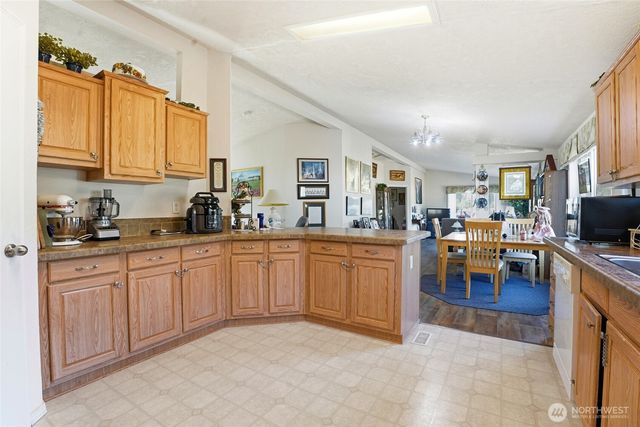 1003 Lord Street, Kelso, WA 98626