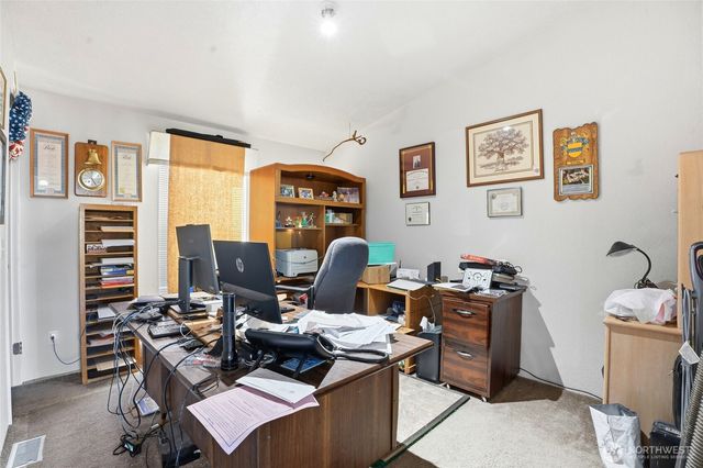 1003 Lord Street, Kelso, WA 98626